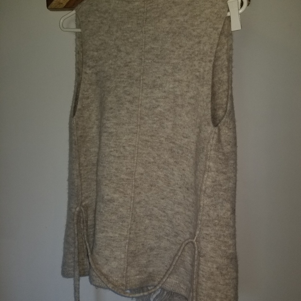 Wilfred sleeveless cardigan